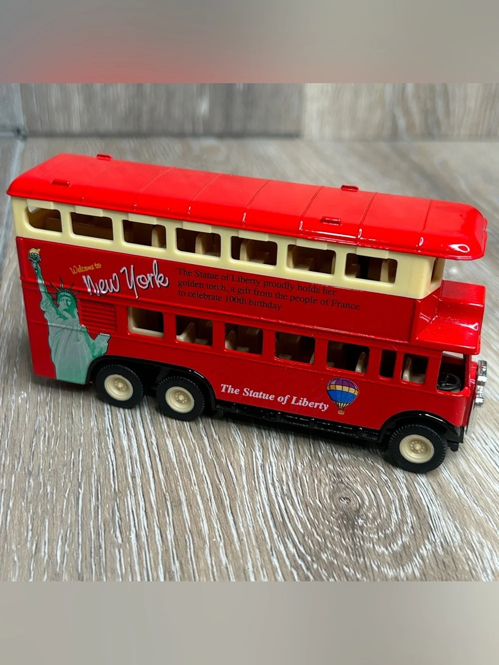 Diecast NYC Sightseeing Double Decker Bus Statue of Liberty Tour Toy Model 61
